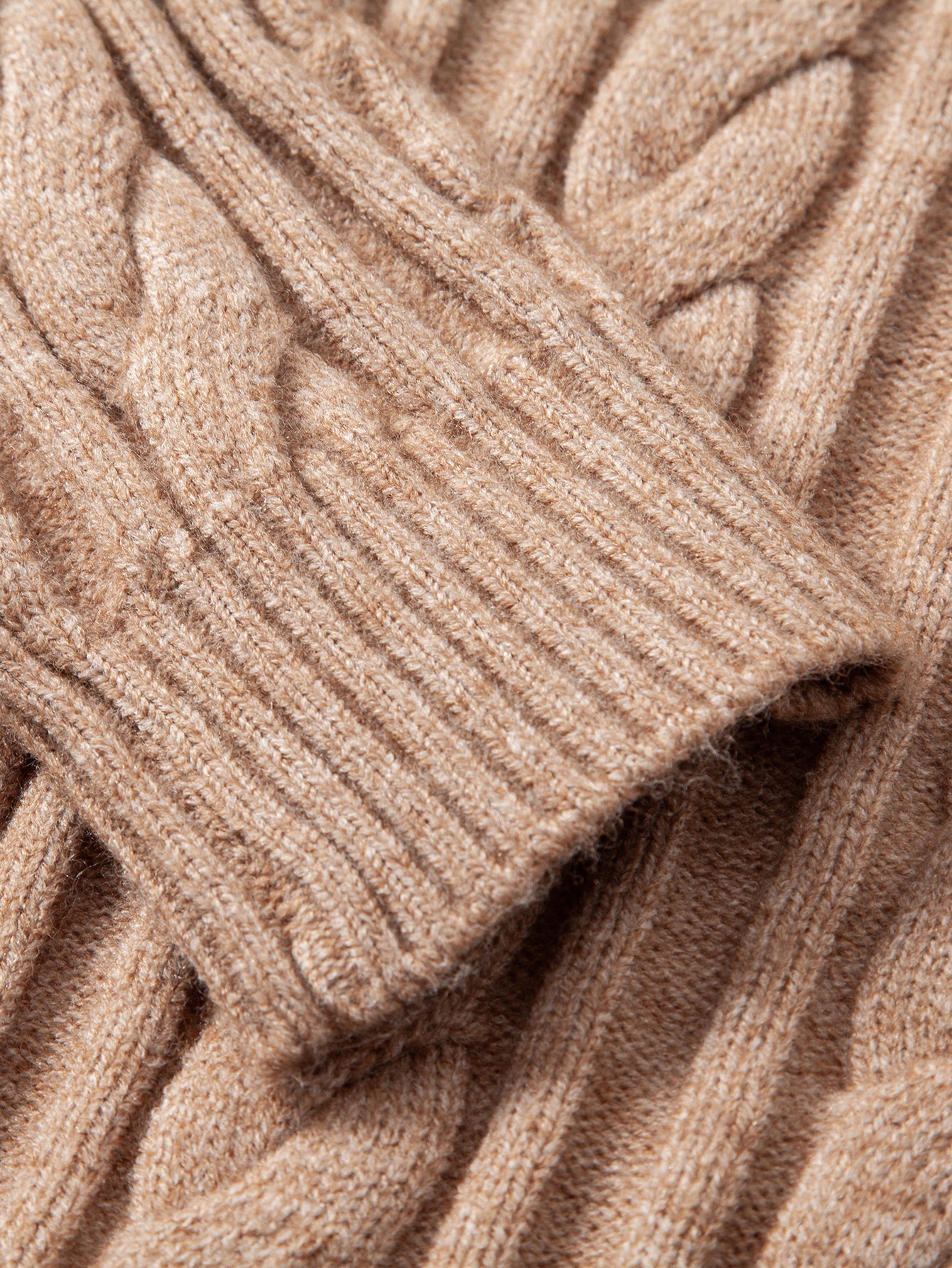 Twist Jacquard Crew Neck Sweater